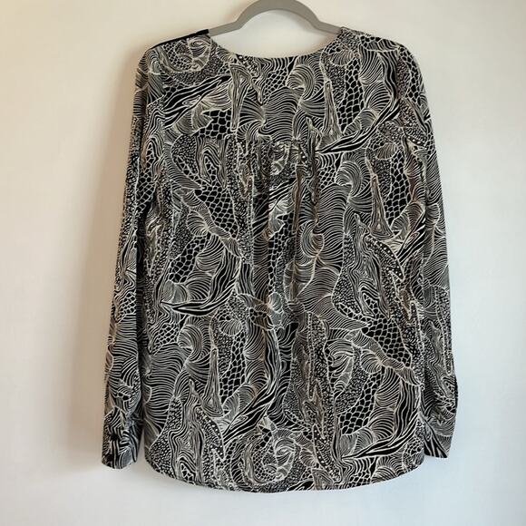 Diane VonFurstenberg Long Sleeve Silk Blouse Size 6 Black White Abstract Print - Picture 2 of 5